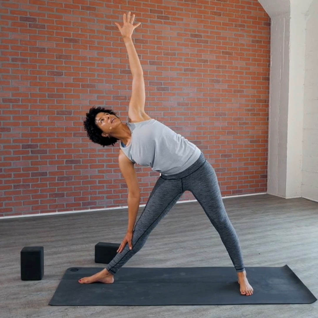 8 WAYS YOGA SOOTHES STRESS inner dimension blog