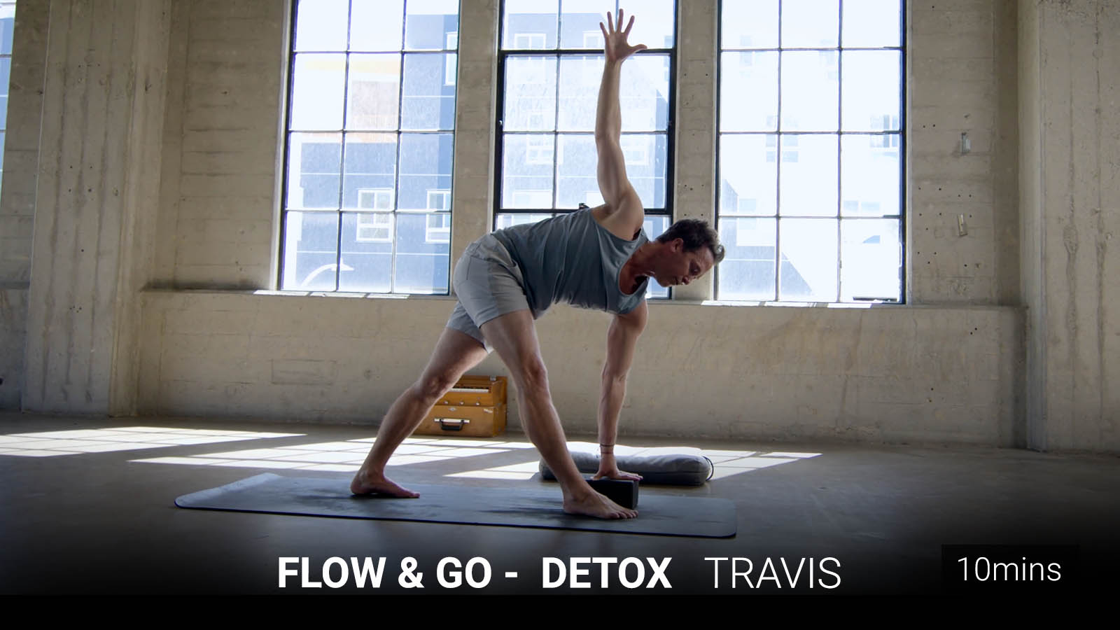 .Flow & GO<br/><b>Detox</b>.