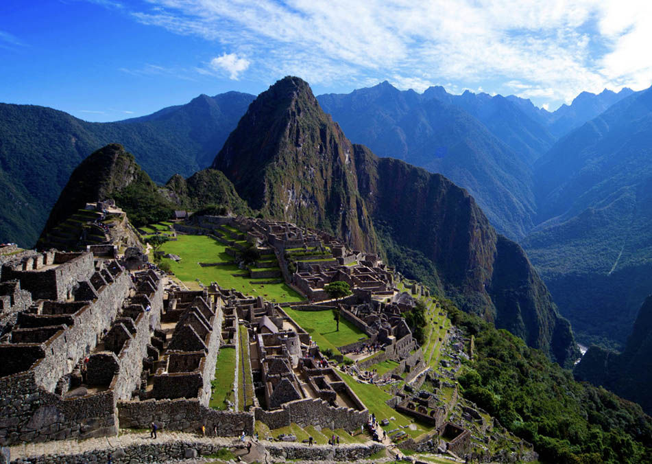 MACHU PICCHU YOGA RETREAT #2 with Travis Eliot and Lauren Eckstrom